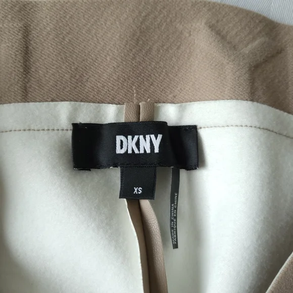 DKNY Faux Leather Leggings/Pants - Picture 11 of 13